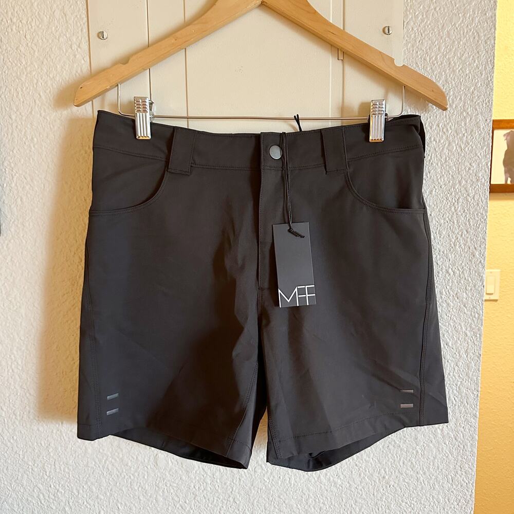 NWT Machines For Freedom The Key Short 5.5 Inseam Black Cycling Gravel Size 27